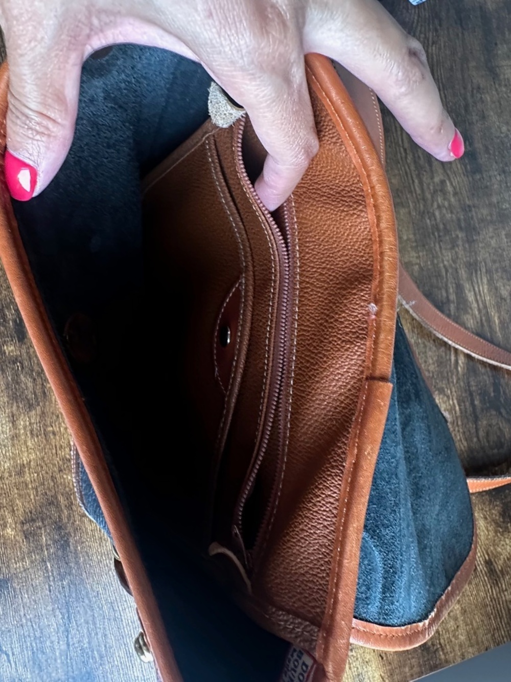 Dooney & Bourke Cavalry Spectator Bag - Picture 4 of 7